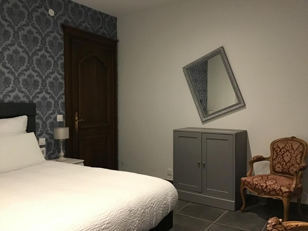 Domaine Des Trois Sorciers Bed & Breakfast Bouxwiller  Exterior photo