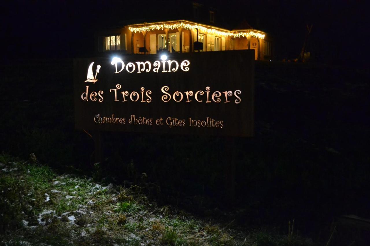 Domaine Des Trois Sorciers Bed & Breakfast Bouxwiller  Exterior photo