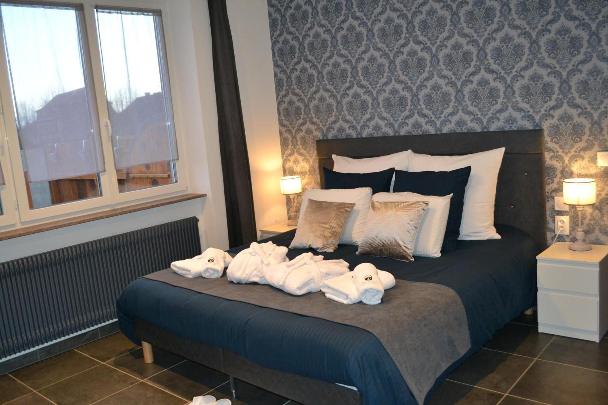 Domaine Des Trois Sorciers Bed & Breakfast Bouxwiller  Exterior photo